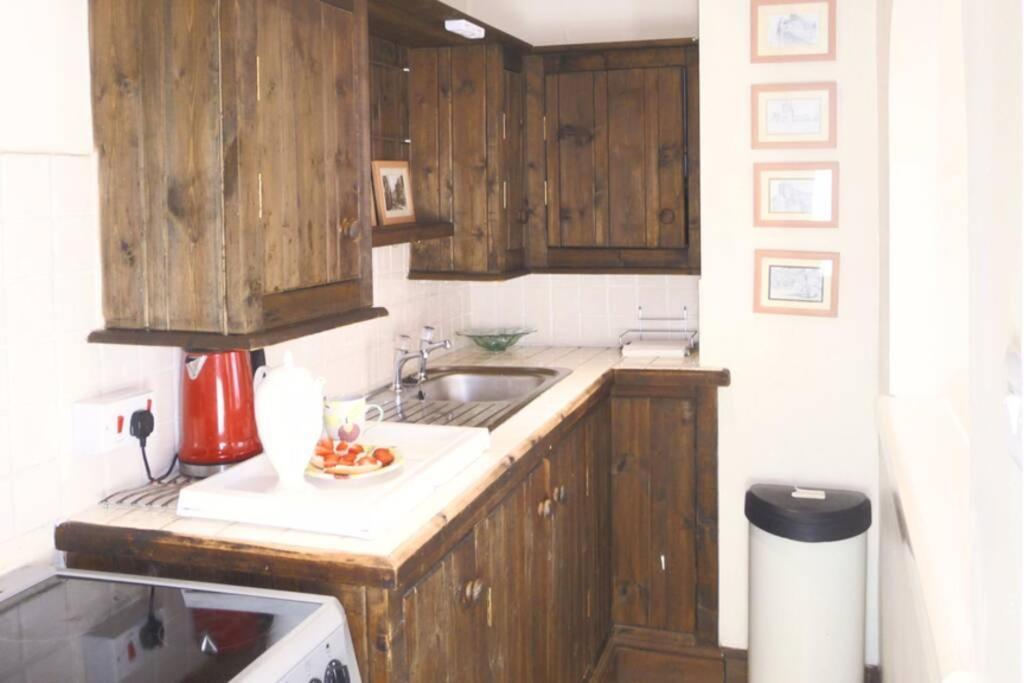 Kikas Cottage, Rear 89 Church Street, White Horse Yard Whitby Exterior foto